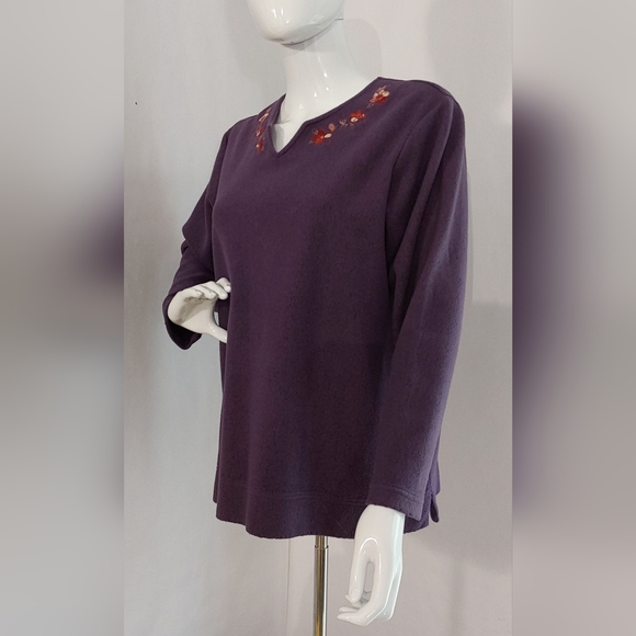 L.L. BEAN Women's FLEECE Sweater / SIZE: PETITE MEDIUM - Picture 2 of 7